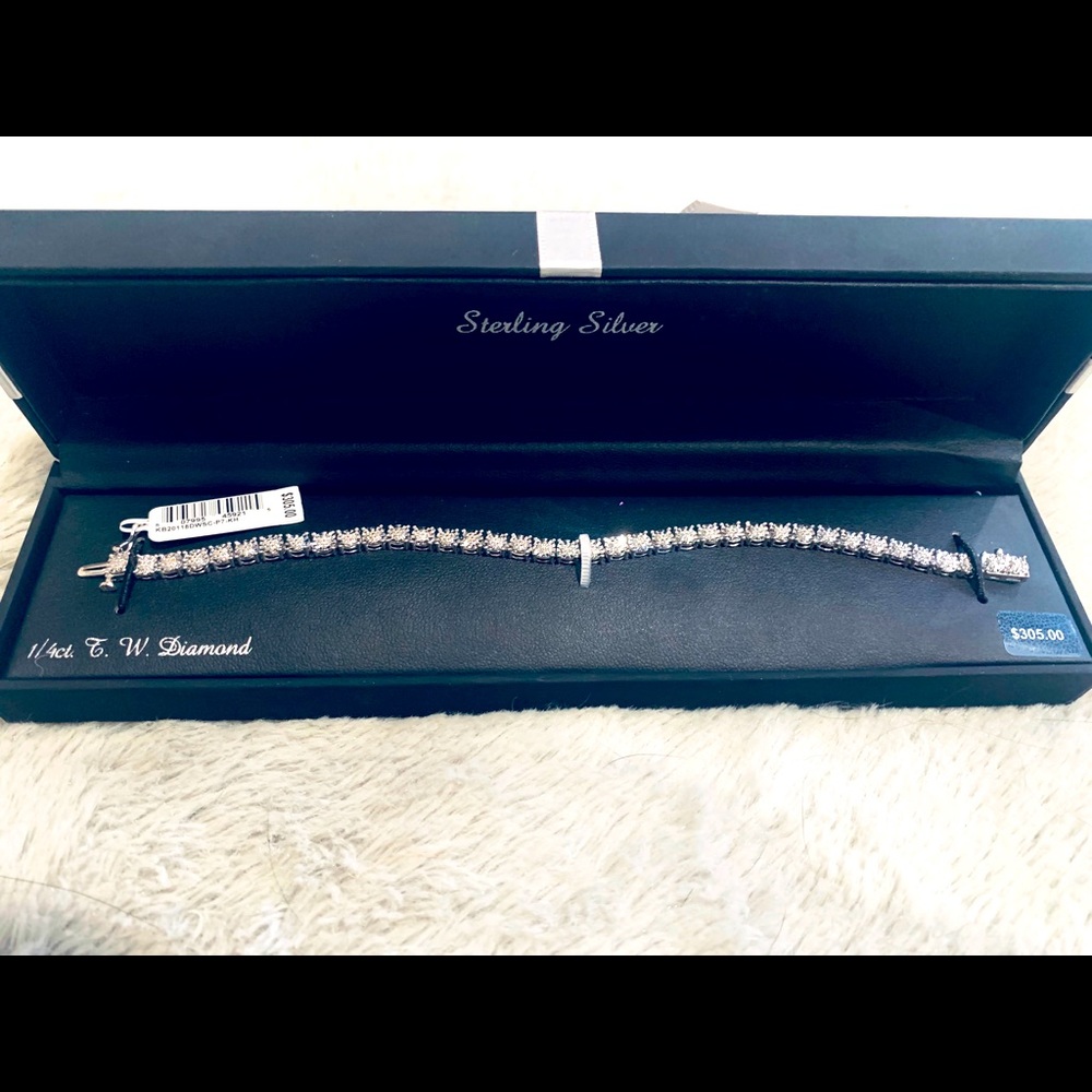 1/4Ct Sterling Silver Diamond Bracelet